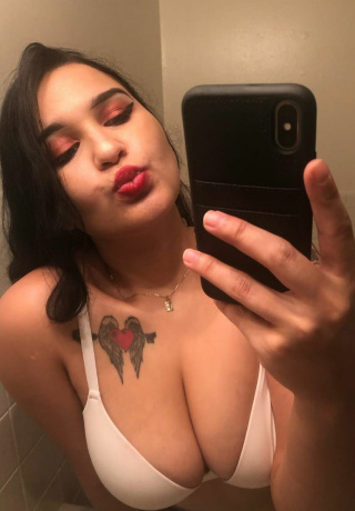 You Will Enjoy Every Minute Sexy Escort Melisa. 2