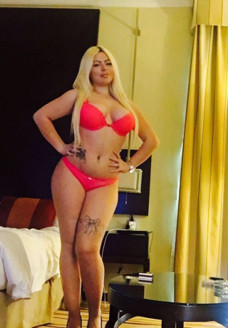 Blondi Call Girl Antonnia Romanian Escort Girl. 1