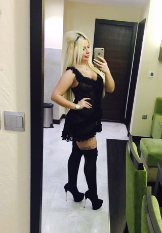 Antonia Sexy Lady. 0