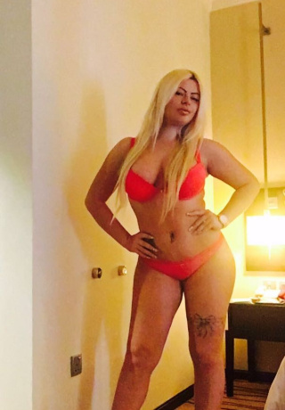 Blondi Call Girl Antonnia Romanian Escort Girl. 0